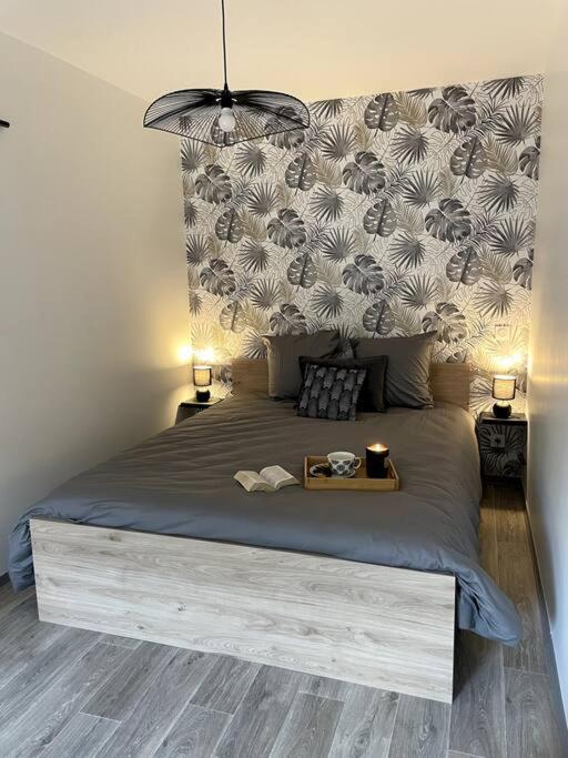 Bel Appartement Sur Cour Plein Centre Ville Et Parking Moulins  Ngoại thất bức ảnh